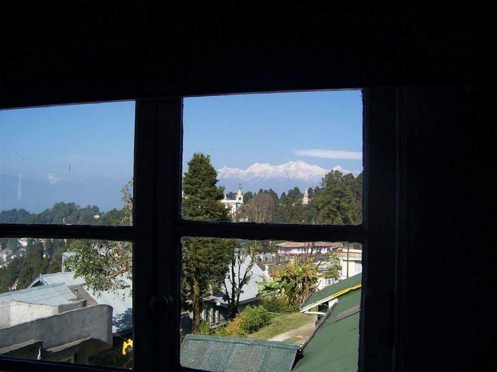 Old - Main Bellevue Heritage Hotel Darjeeling (West Bengal) Exterior foto